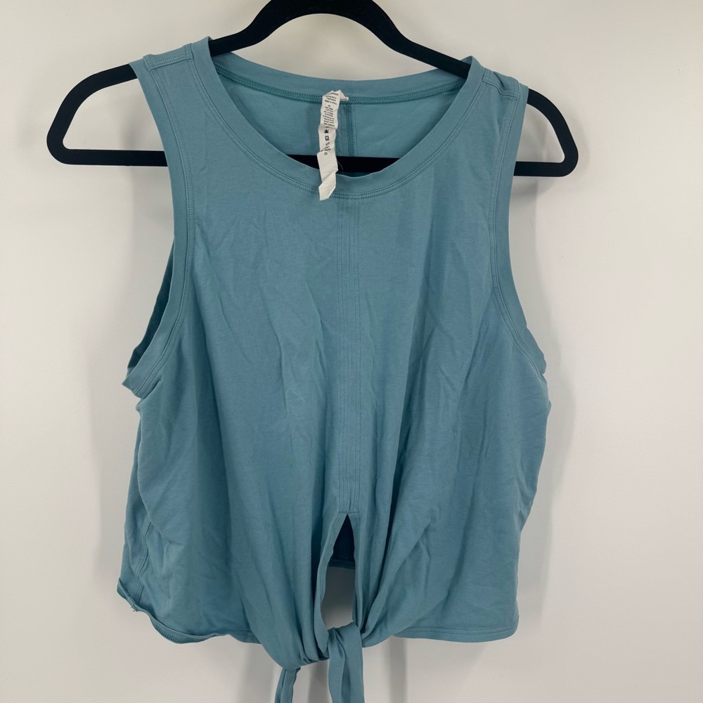 Lululemon Time to Restore Tank Cropped Women’s Size 10